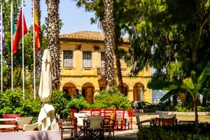 Archontiko Tarsouli at Molos Square