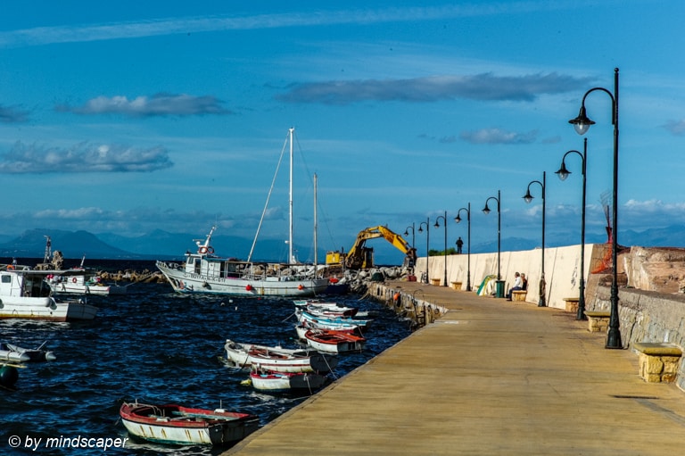 Koroni Harbour Mole - Sea Story